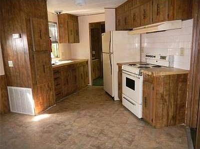 2nd image of 3110 Skyview Dr