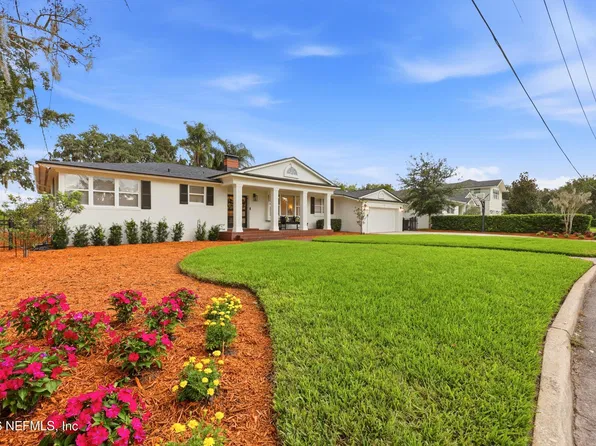 833 WATERMAN Road N, Jacksonville, FL 32207
