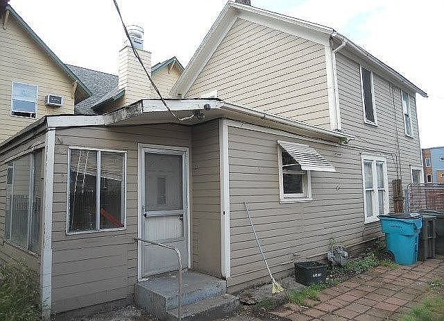 2nd image of 1107 W 13th St