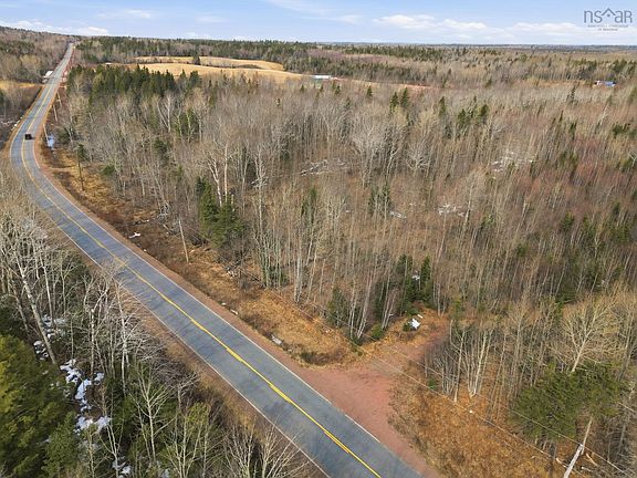 3rd image of Balmoral Rd