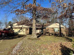 121 E 23rd St, Benton, KY 42025