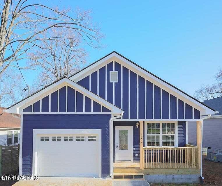 1st image of 3952 Seahorn Ave