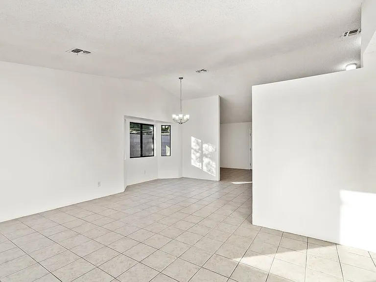 6082 S Birchwood Dr — Photo 8