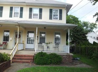 427 Delaware Ave, Riverside, NJ 08075