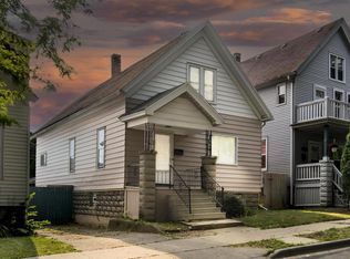810 S 36th St, Milwaukee, WI 53215