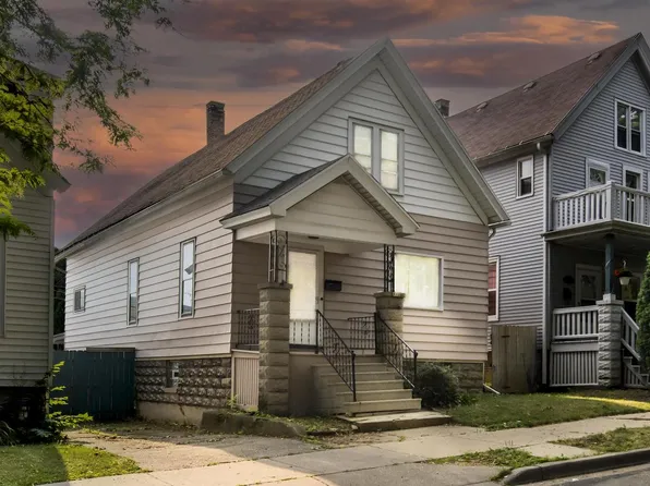810 South 36th STREET, Milwaukee, WI 53215