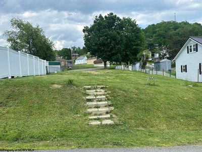 8117 Southern Ave, Stonewood, WV, 26301