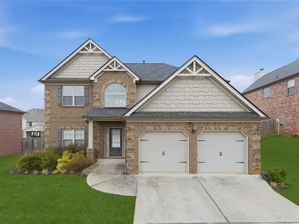 6230 Wynfield Dr, Flowery Branch, GA 30542