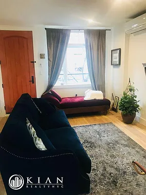 Rented by Kian Realty | media 2