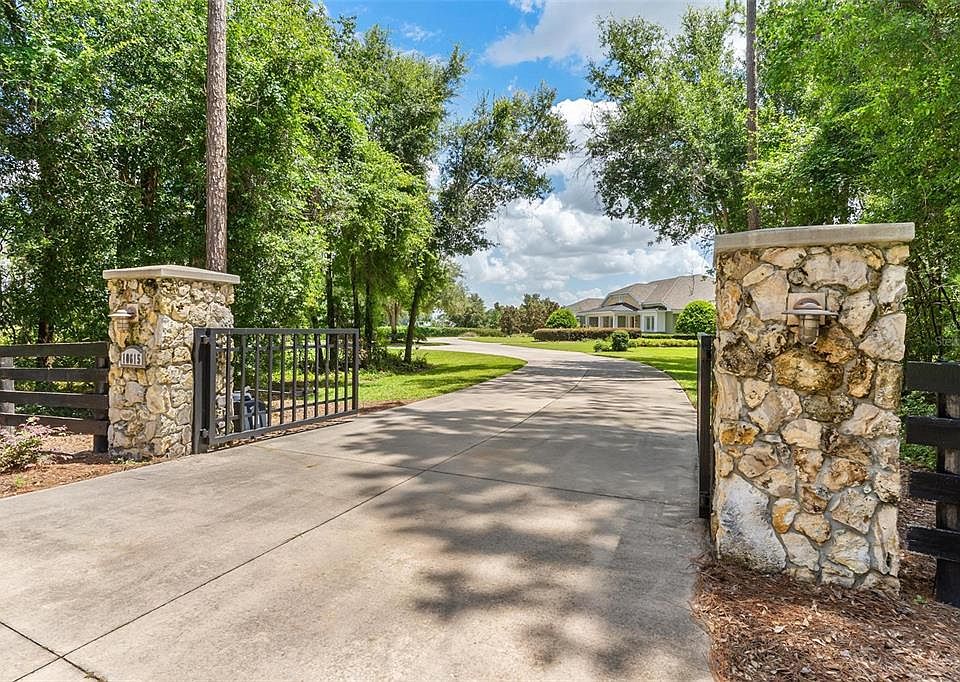 10615 NE 104th Cir, Oxford, FL 34484 | Zillow