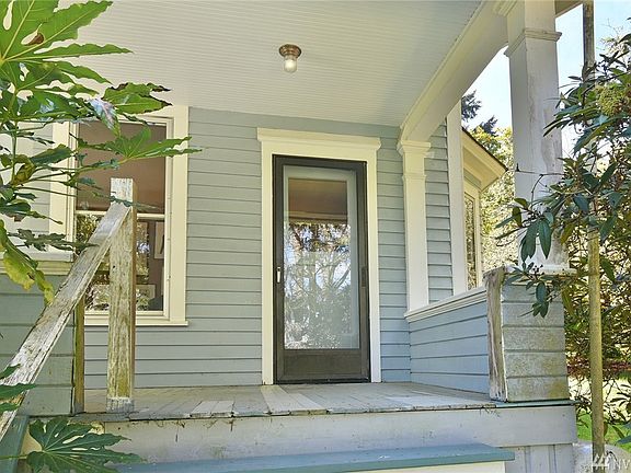 2nd image of 5574 New Sweden Ave NE
