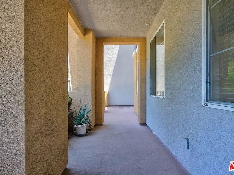 360 Avenue 26 #107 — Photo 42