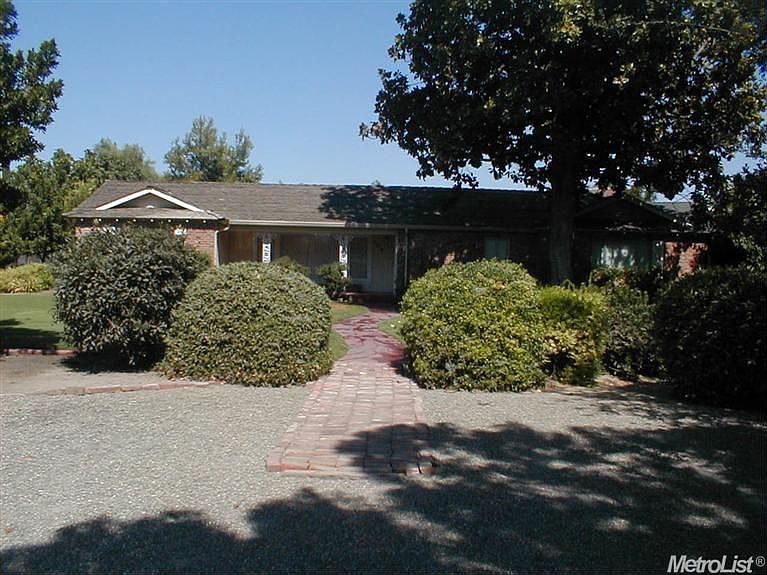 1st image of 1419 E Monte Vista Ave