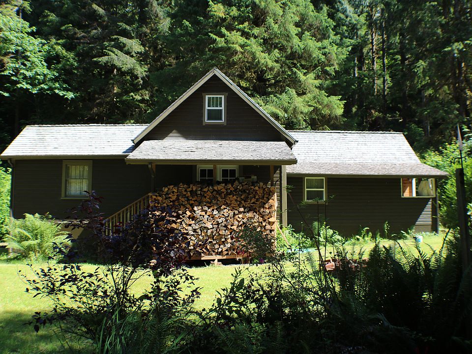 Recreation Cabin in Quinault