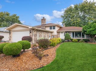 7744 Wheeler Dr, Orland Park, IL
