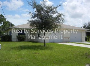 5202 30th St SW, Lehigh Acres, FL 33973