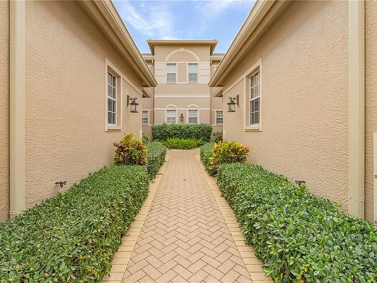 801 Regency Reserve Cir #4301 — Photo 25