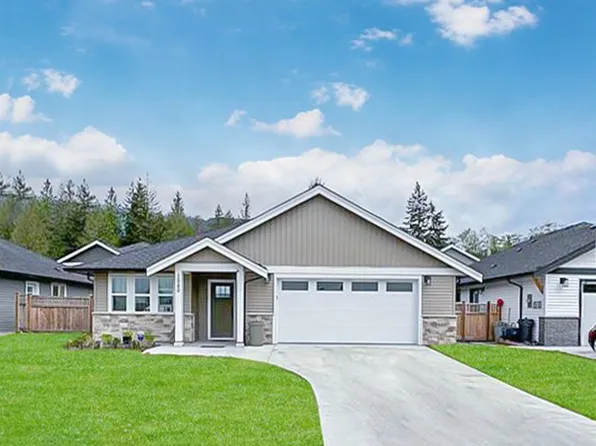 1040 Celia Cres, Gibsons, BC V0N 1V7