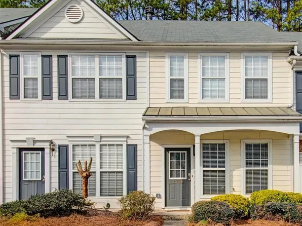 3290 Hidden Cove Cir, Peachtree Corners, GA 30092