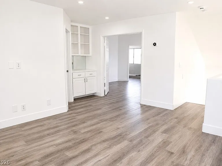 2308 Angelfire St — Photo 15