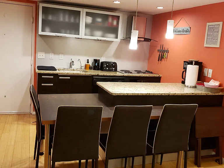 701 S Madison Ave #503 — Photo 13