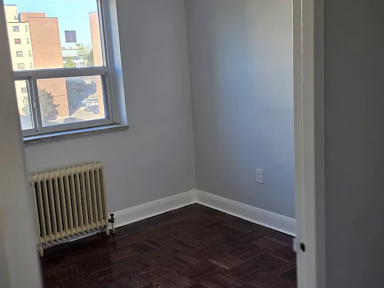1309 Wilson Ave #504 — Photo 5