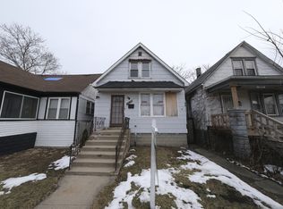 10205 S Perry Ave, Chicago, IL 60628