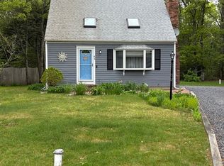 92 Santuit Pond Rd, Mashpee, MA 02649