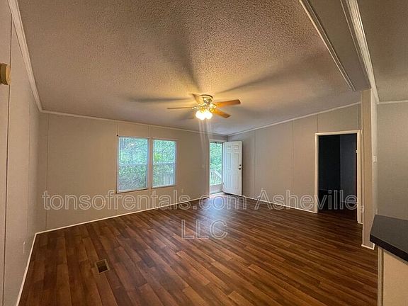 5th image of 132 Josiah Ln