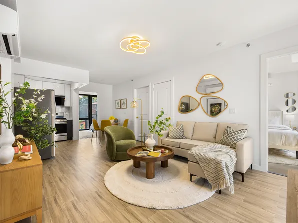 70-65 Queens Boulevard image 2 of 18