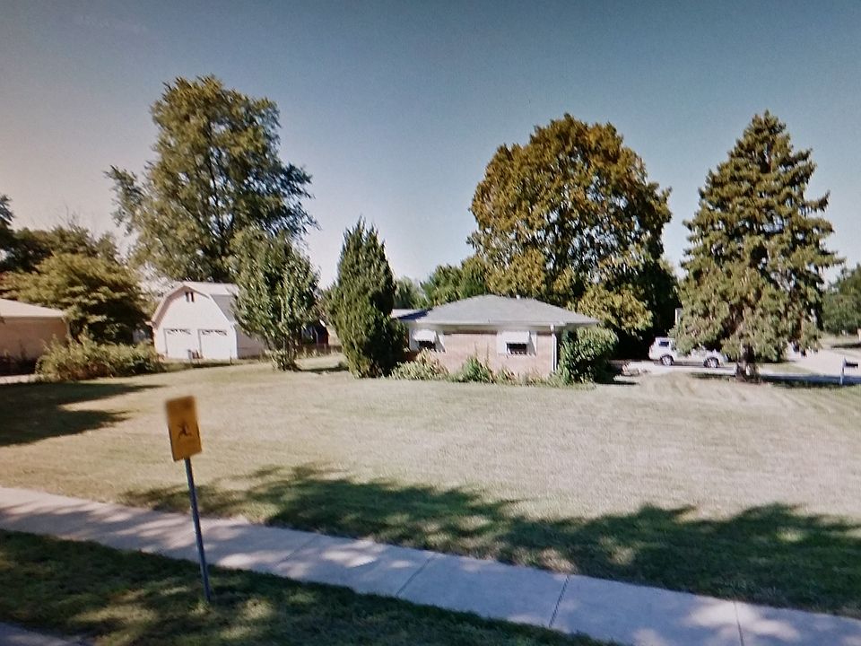 2nd image of 8683 Morgan Dr