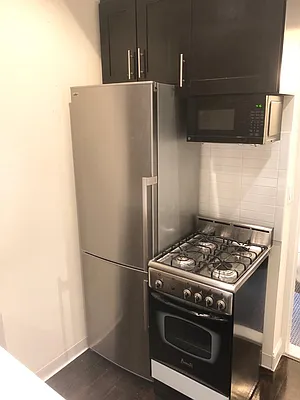 Rented by Voro New York | media 6