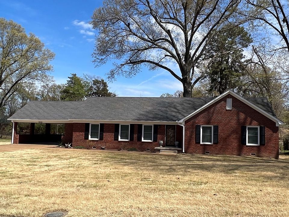 1st image of 4046 Wisteria Dr