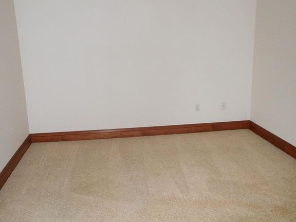 5th image of 2502 Powell Ave APT 1