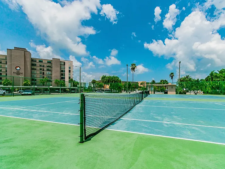 7600 Sun Island Dr S #205 — Photo 28