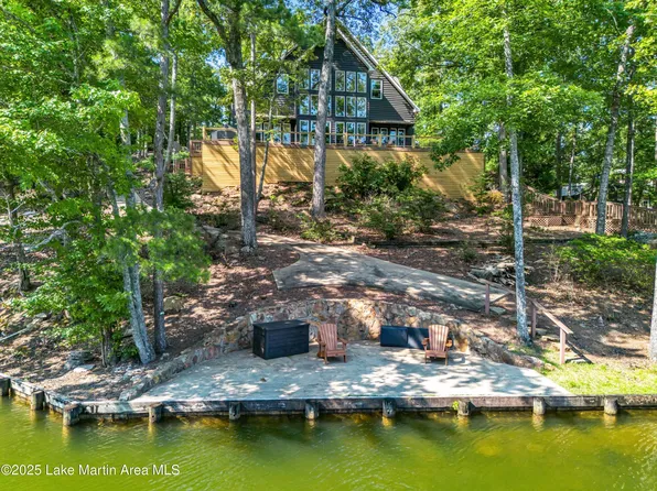 110 Lighthouse Ct, Dadeville, AL 36853