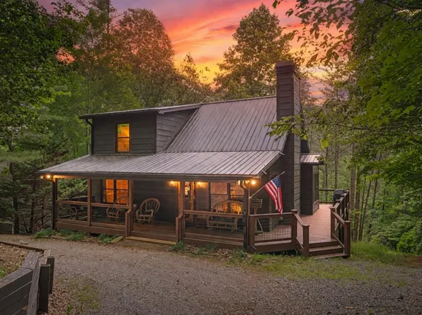 60 Clubhouse Ct, Ellijay, GA 30536