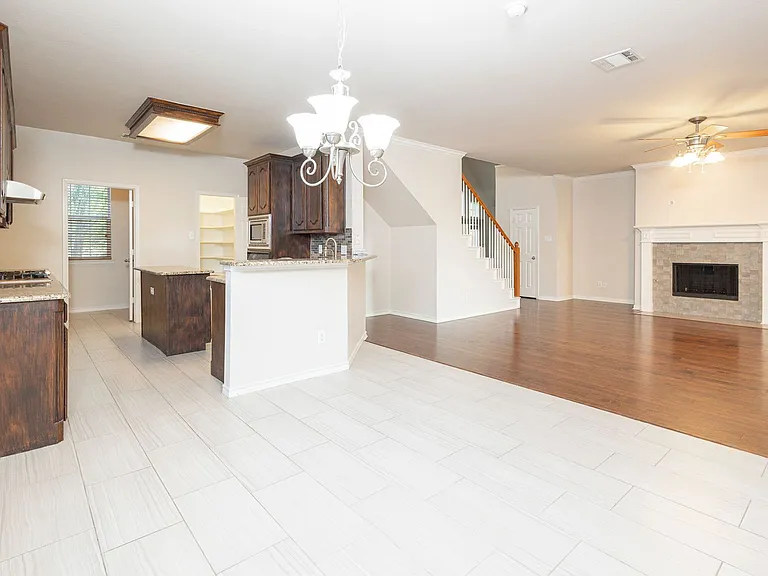1200 Talley Ln — Photo 13