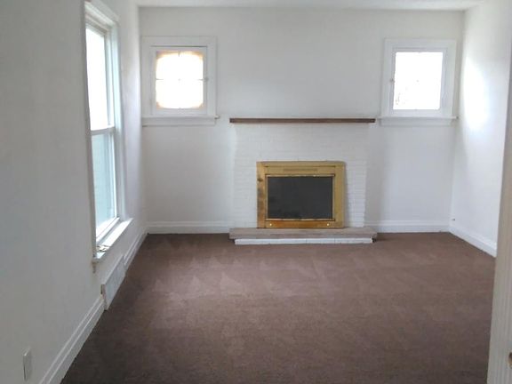 3rd image of 6710 Kenwood Dr