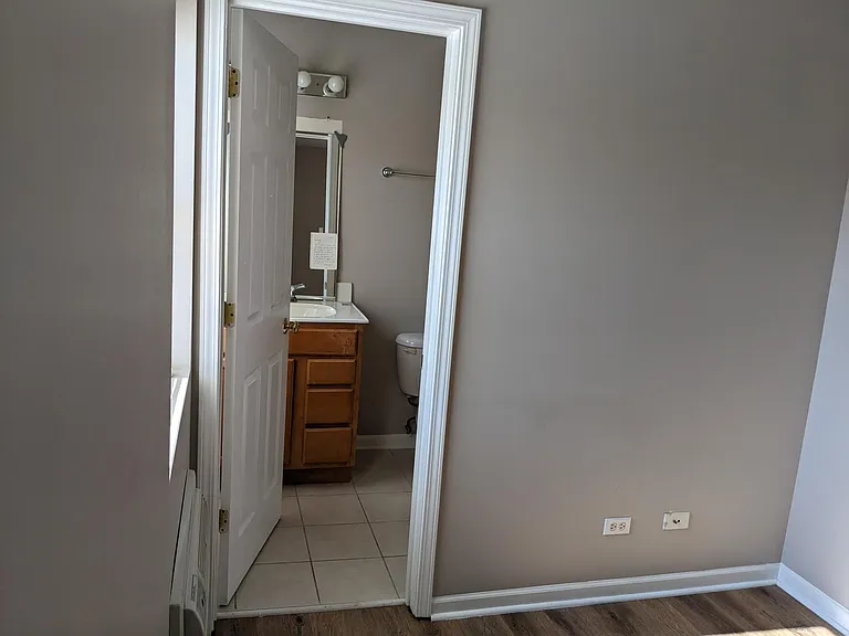 703 E Maple Ave #C — Photo 8