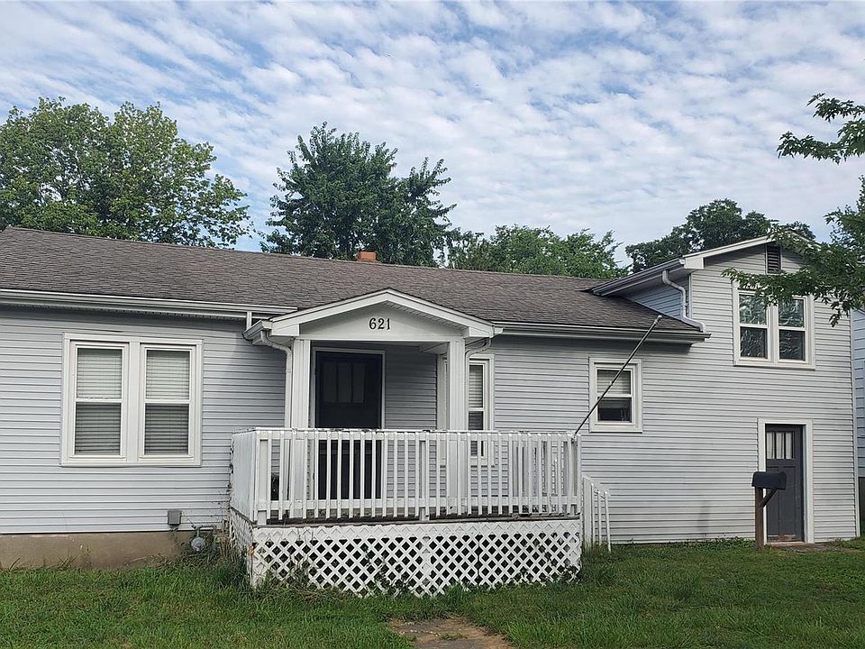 2nd image of 621 Whitelaw Ave