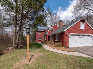 20 Willow Ln, Madison, CT 06443