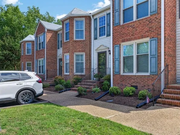 132 River Point Dr, Suffolk, VA 23434