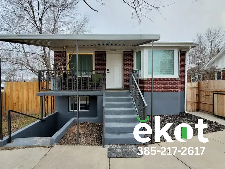 1267 W 500 S — Photo 1