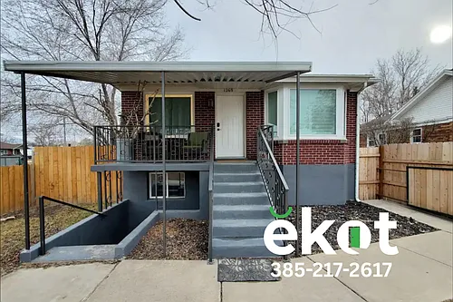 1269 W 500 S Photo 1