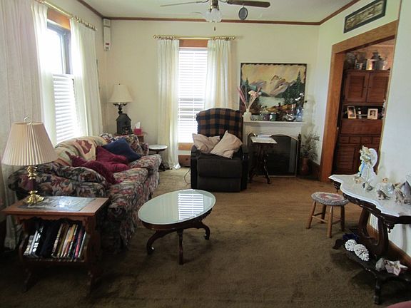 4th image of 79 Greenwood Ave