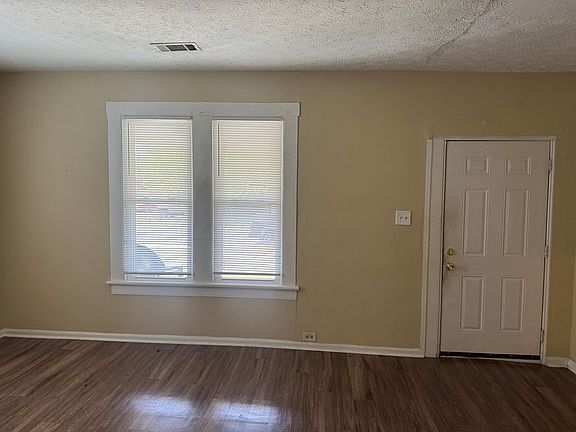 5th image of 1312 22nd St