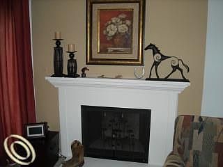5th image of 20256 Longwood Ct