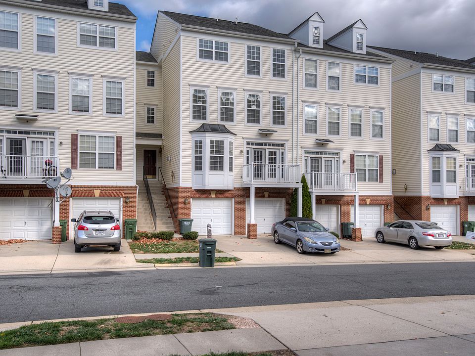 1st image of 13566 Davinci Ln #81