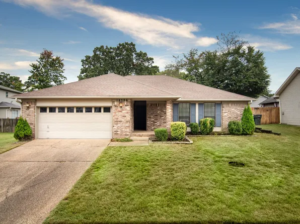 14506 Ridgewood Dr, Little Rock, AR 72211
